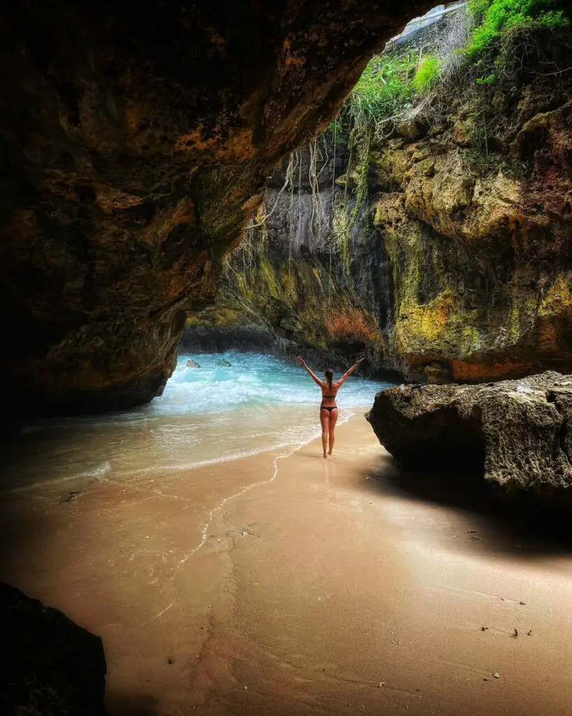 Suluban Beach