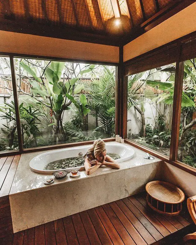 DISINI Luxury Spa Villas in Seminyak