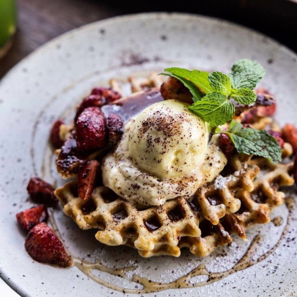 Breakfast at Shelter Cafe in Bali