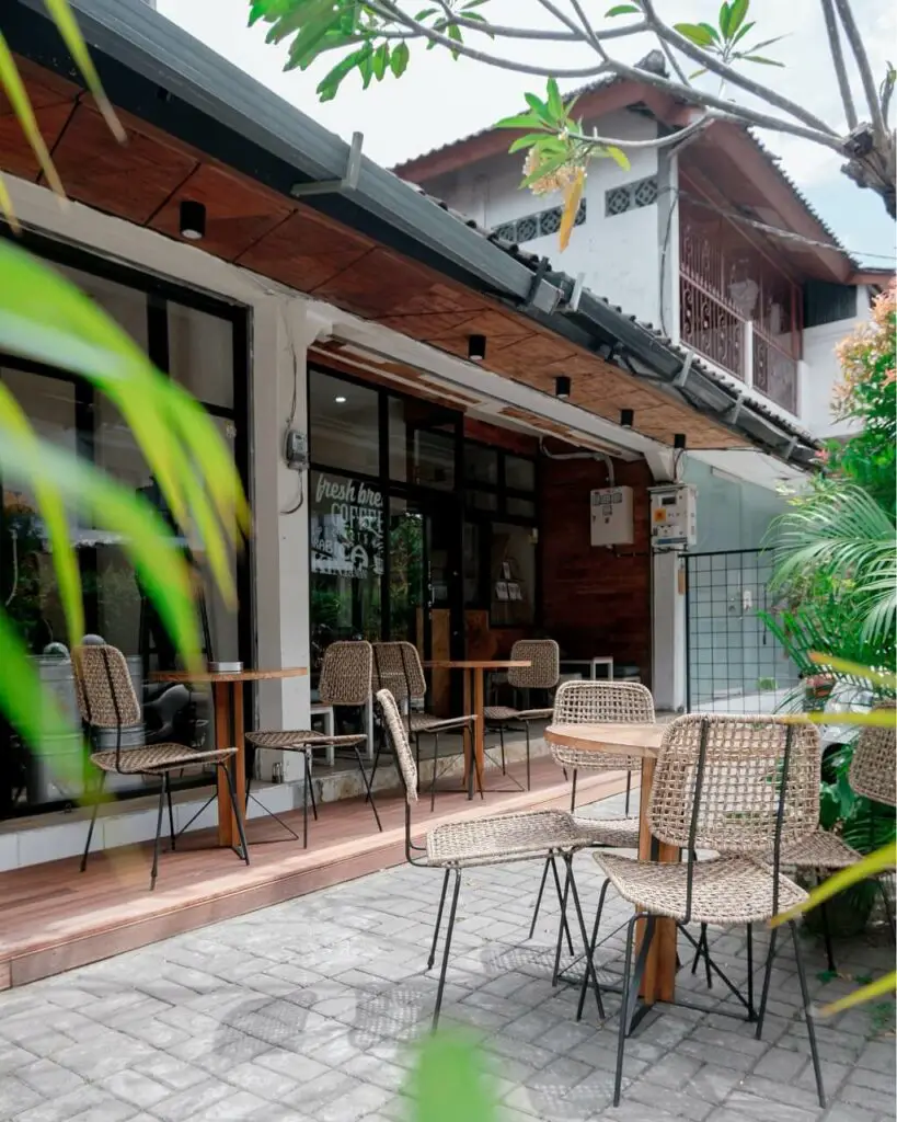 The Farmer Brews Coffee Shop in Bali