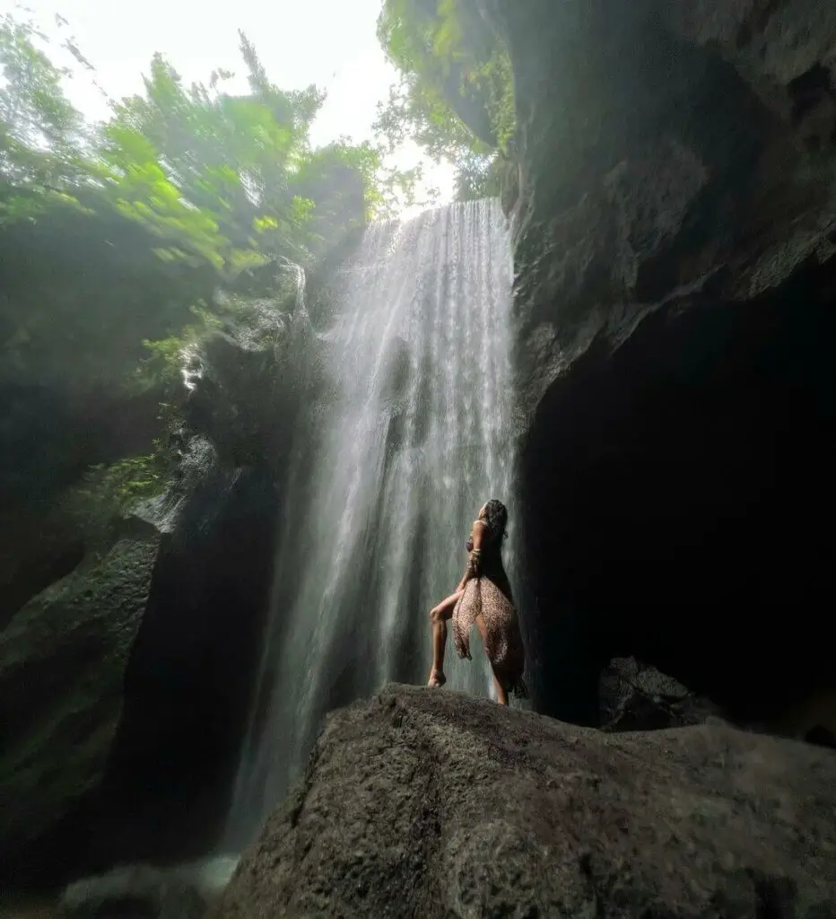 Goa Raja Waterfall